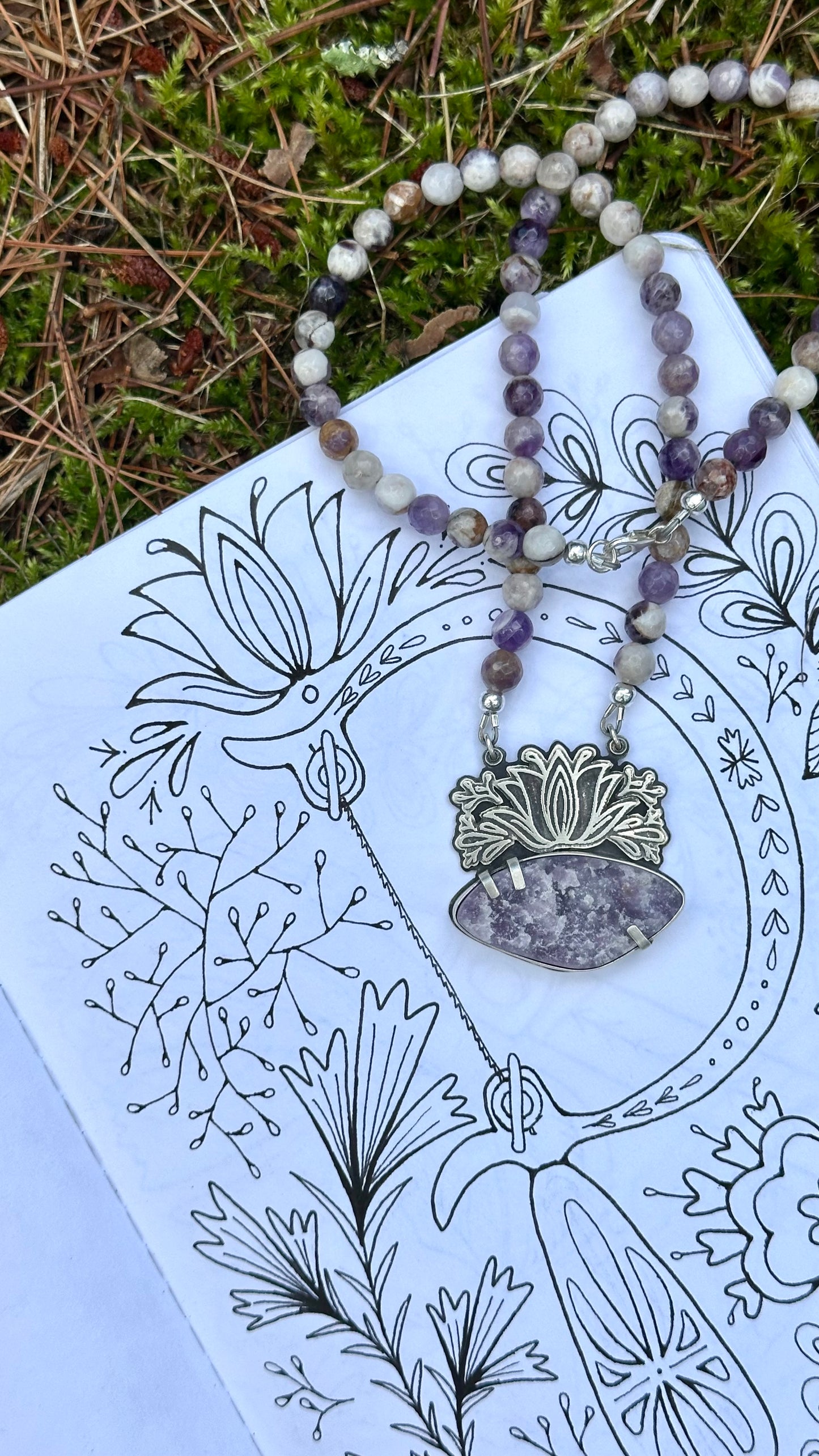 Blooming Lotus // Beaded Necklace