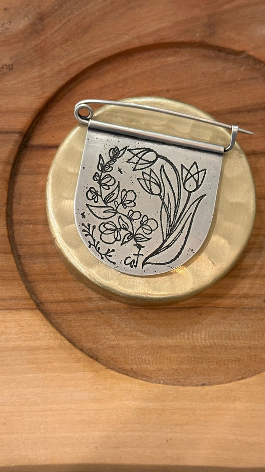 Swaying Spring flowers Brooch // Sterling