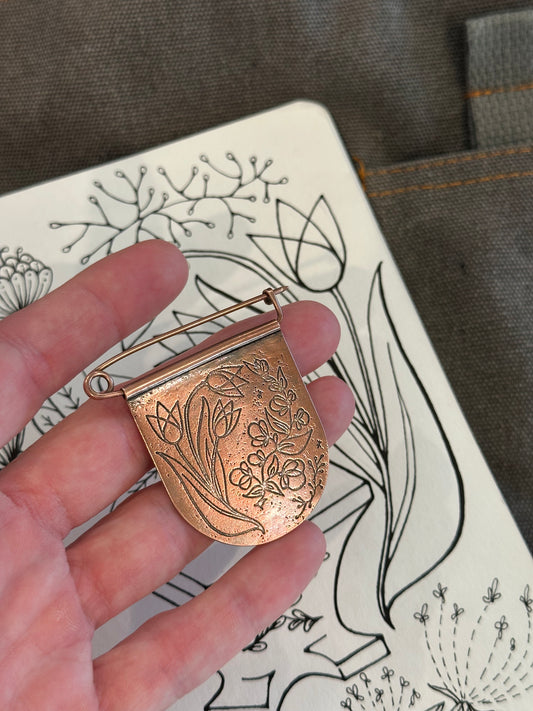 Swaying Spring flowers Brooch // Copper no. 1