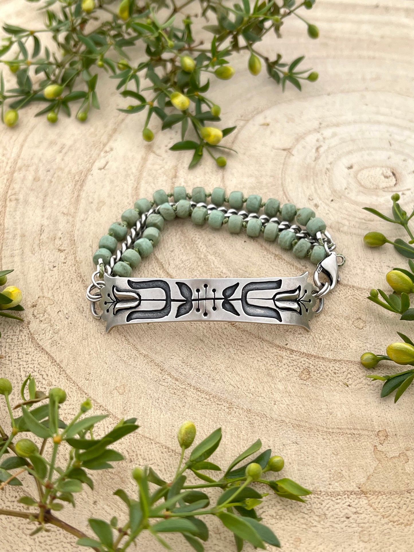 SISU Bracelet // Tulip