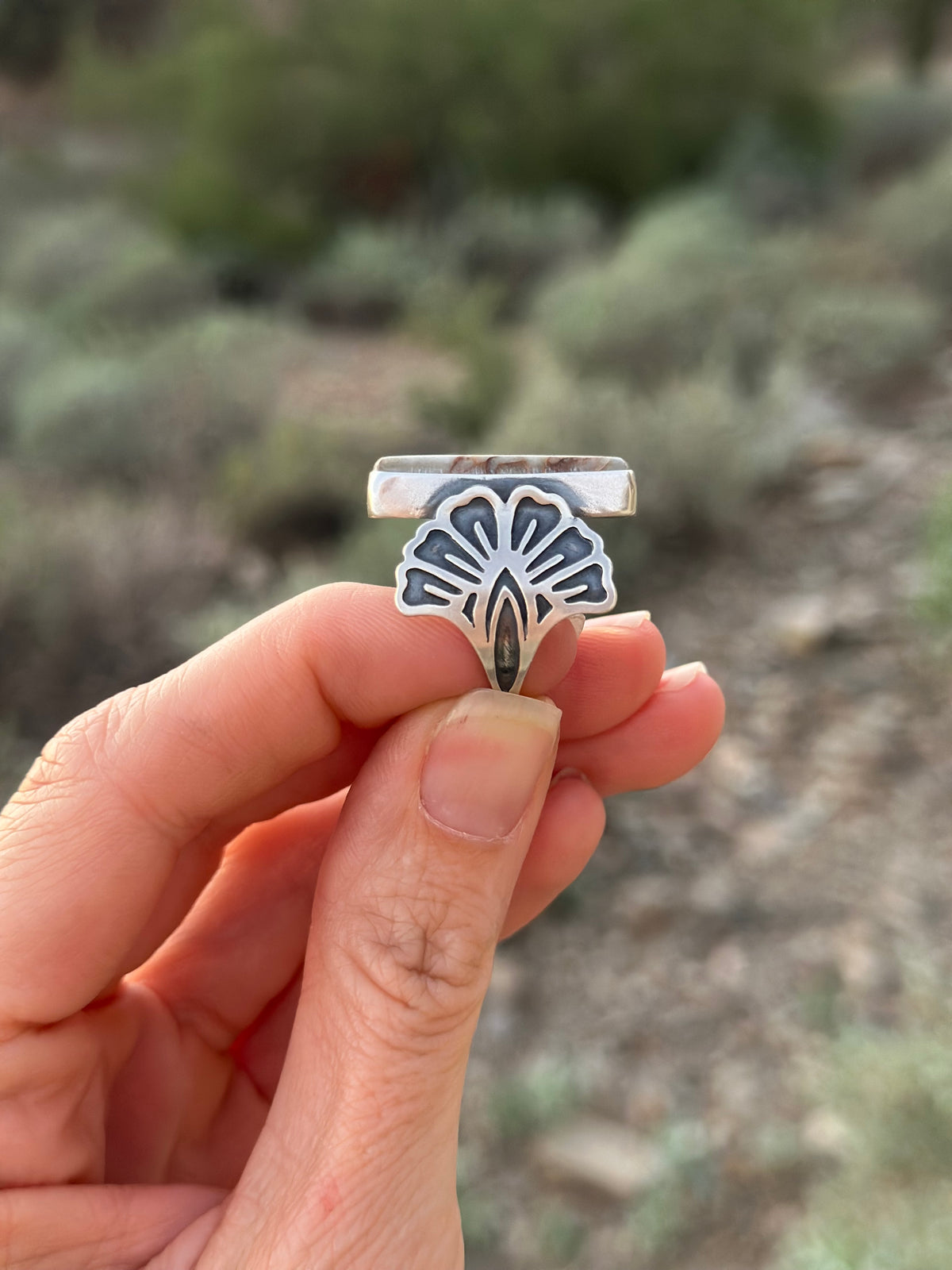 Blomma Ring // Royston Ribbon // Size 8.25