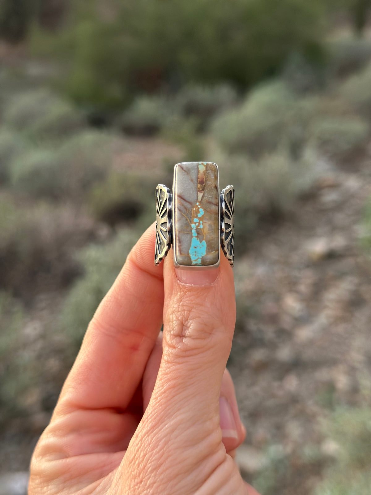 Blomma Ring // Royston Ribbon // Size 8.25